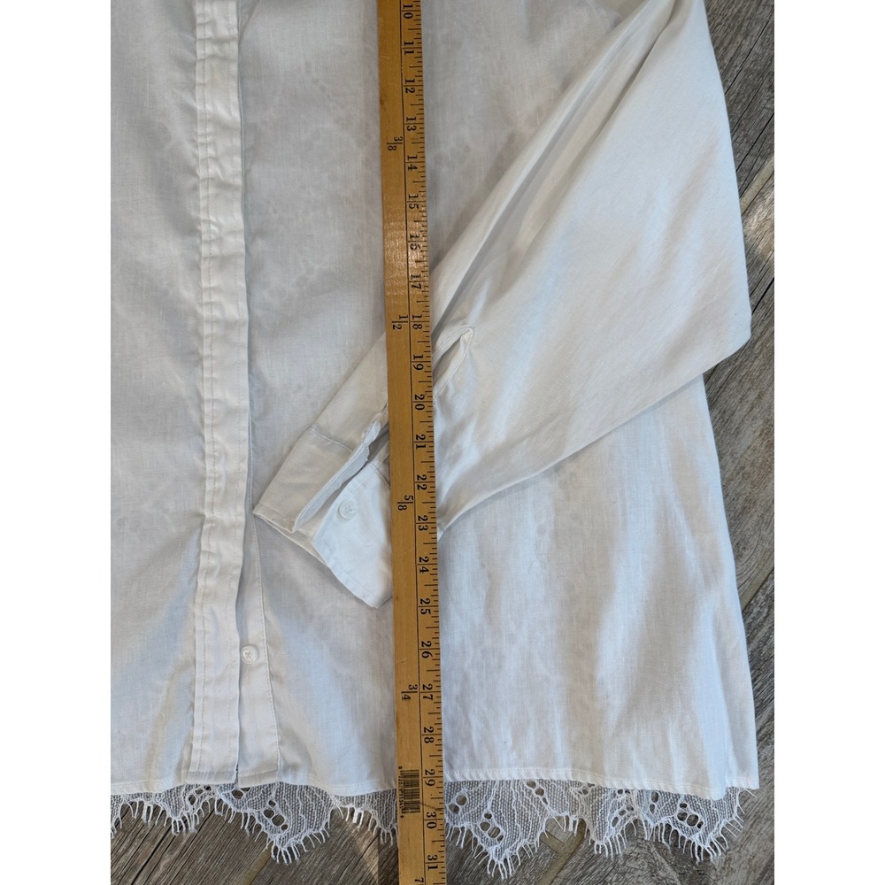 H&M Button Down Shirt Womens L White Excellent Lace Back Eyelash Trim Oversized - Picture 4 of 9